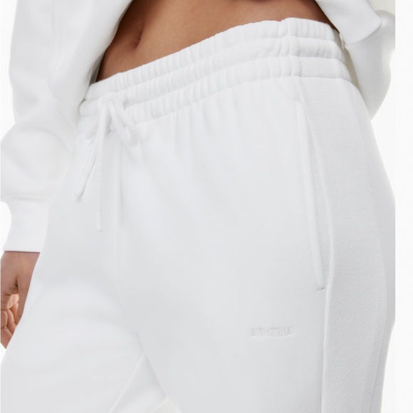 TNA boyfriend Fit Joggers - Picture 2 of 11